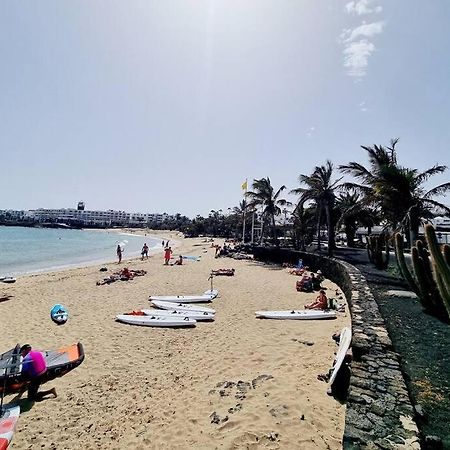 Pequeno Bungalow Firt Line Of The Sea Costa Teguise Eksteriør billede